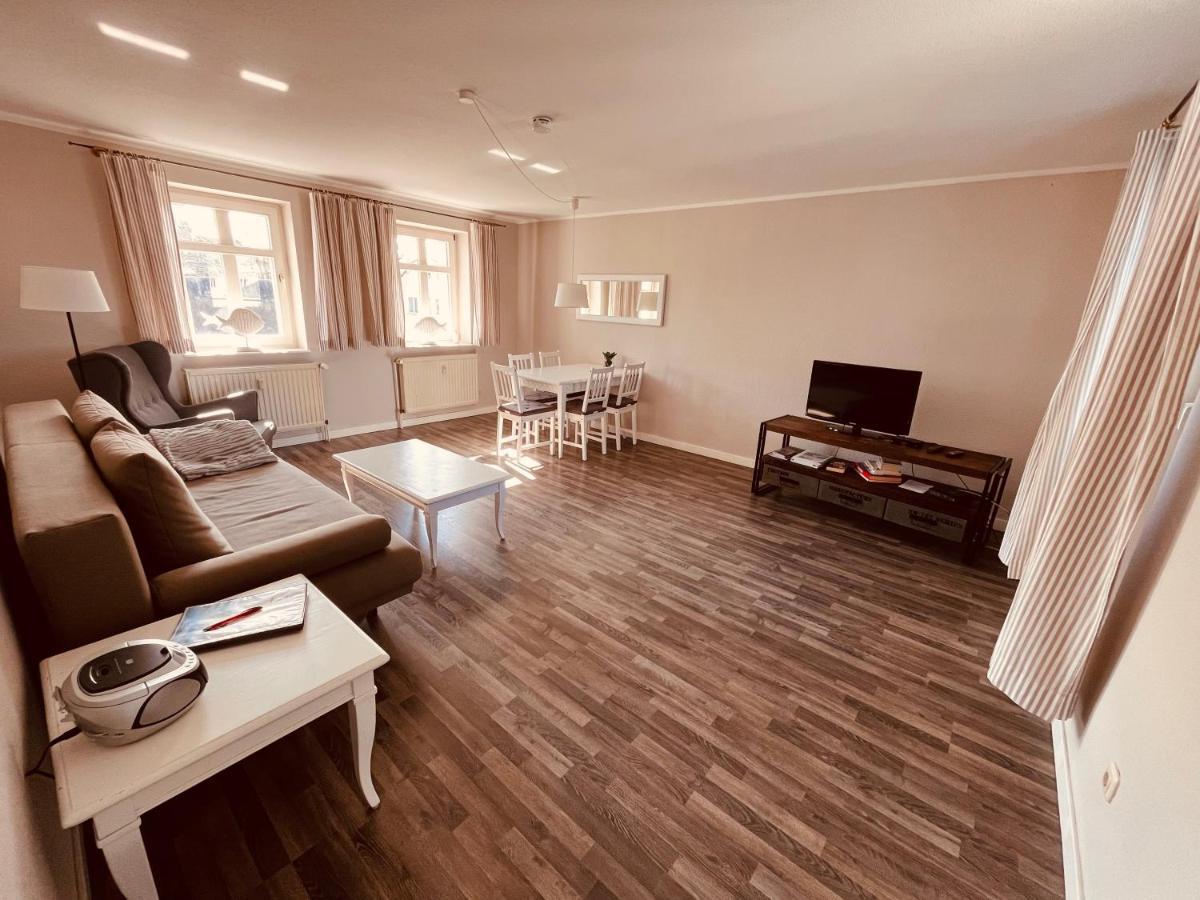 Ferienwohnung Strandeck - Inklusive Strandkorb In Den Sommermonaten Goehren  Exterior foto